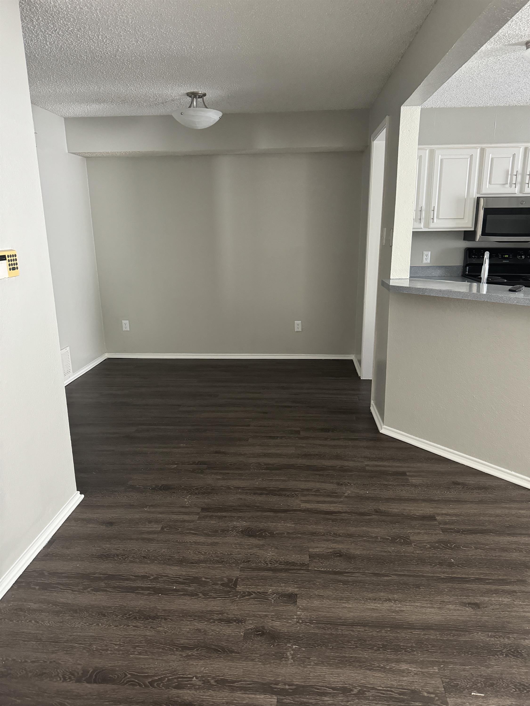5952 Westcreek